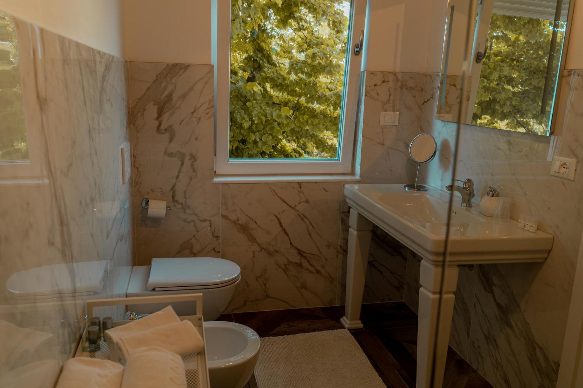 Locanda Gaudemus Boutique Hotel Sistiana Esterno foto